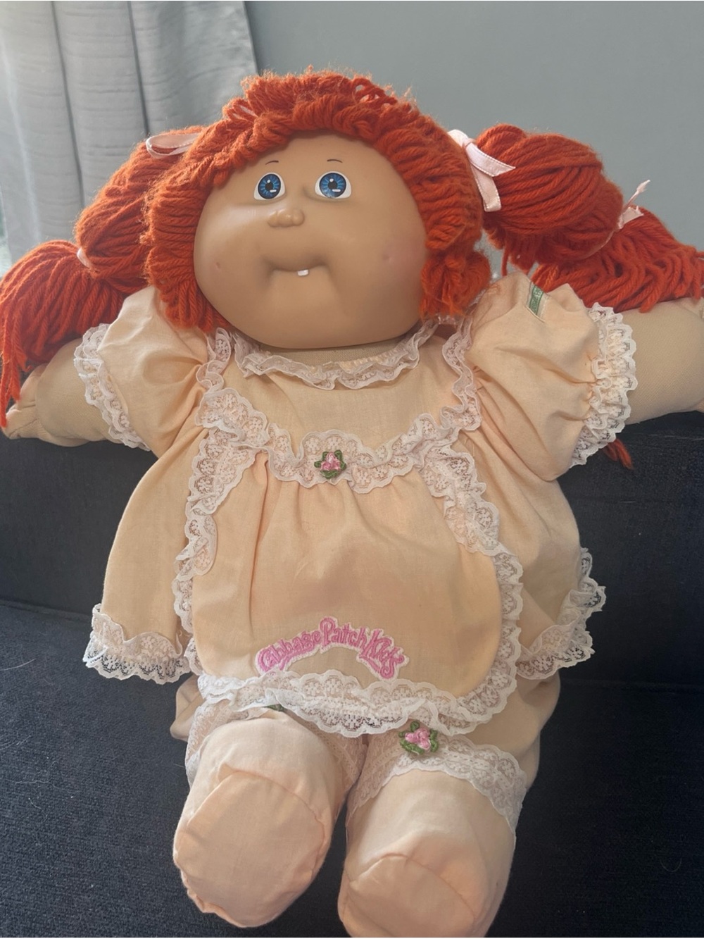 Cabbage Patch Doll redhead braids with first tooth orginal outfit 1982